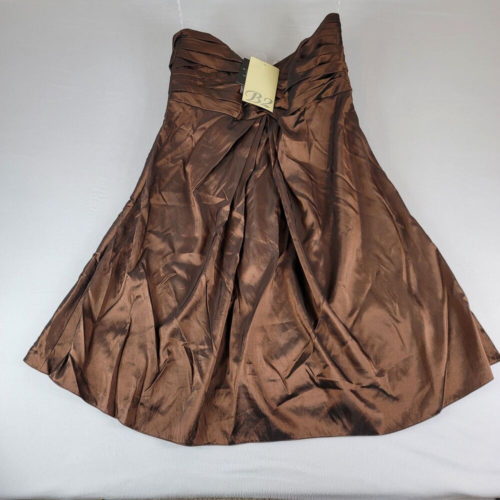 B2 Strapless Mini Gown in Expresso Brown with Shimmer. Size Women's 20